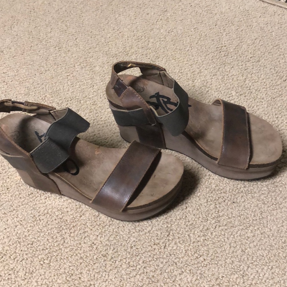 OTBT shoes